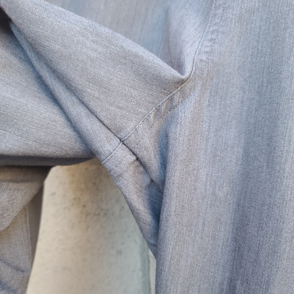 Figs adjustable waistband